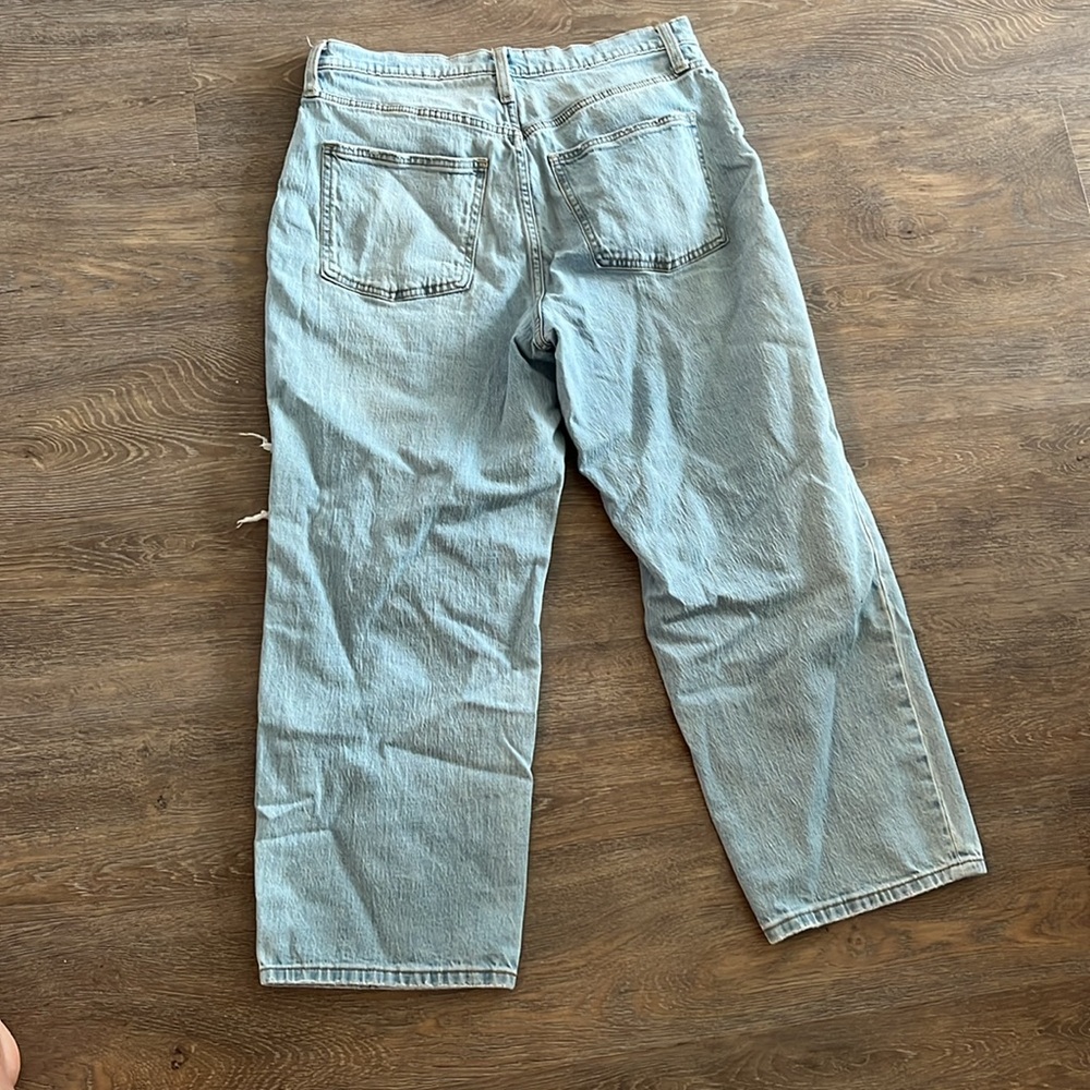 Universal Thread Ripped Jeans - Picture 2 of 2